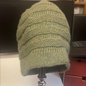 Green Hand Knit Slouch Beanie - wool